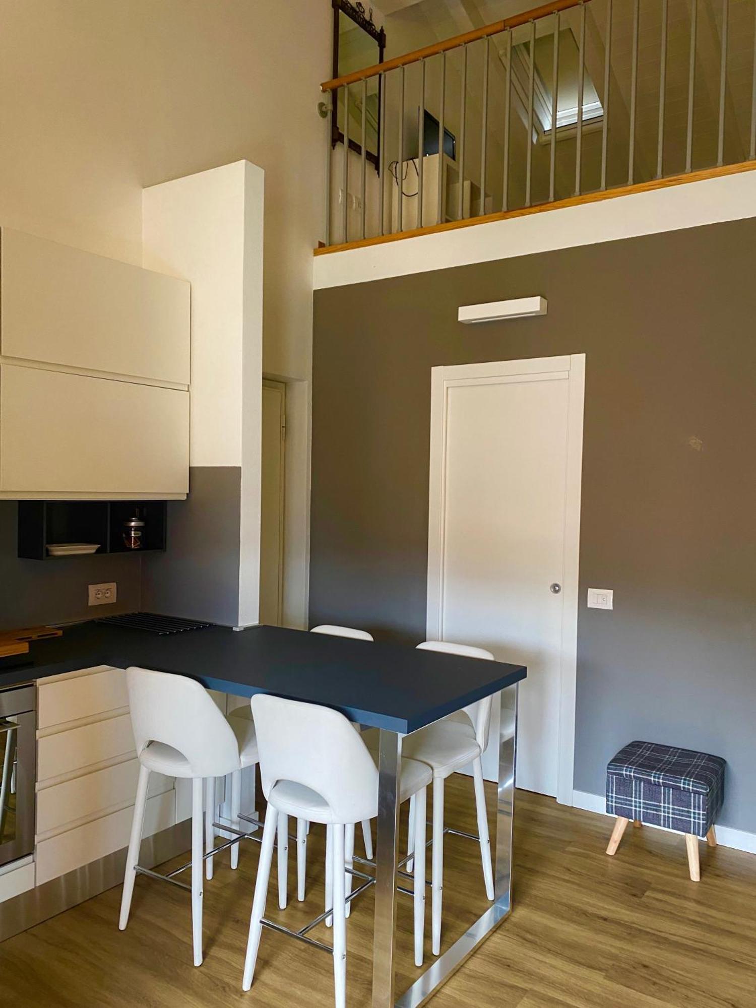 Modern Apartment With Terrace And Mezzanine Floor Colico Luaran gambar